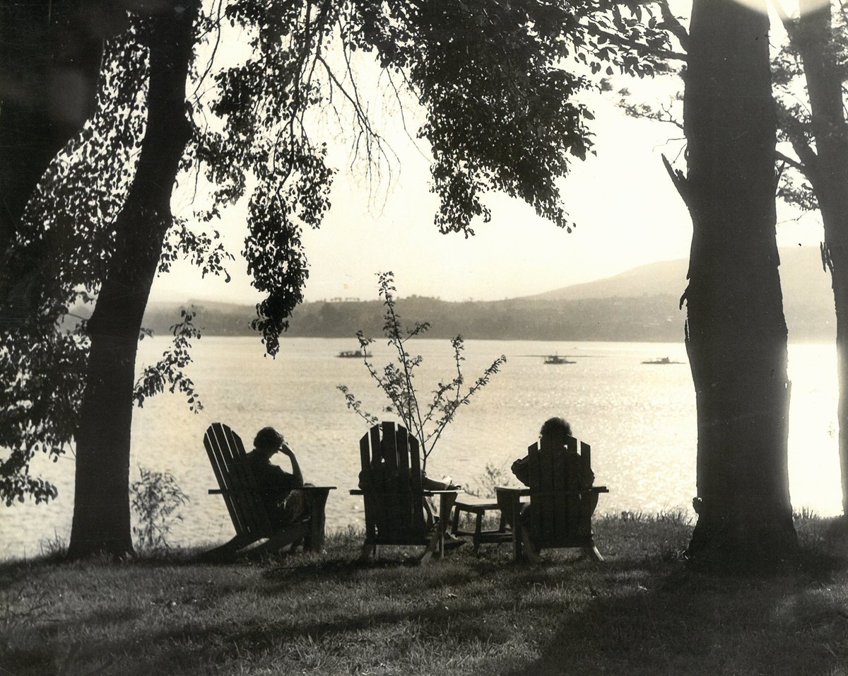 DauphinParksRec's tweet photo. When you come to Fort Hunter Park for respite or exercise, know that the families that lived there did the same!
Ahhh, the view... circa the 1930s!
#DCPR50 #throwbackthursdays #forthunter #FortHunterPark #susquehannariver https://t.co/LE9QaGb5K4