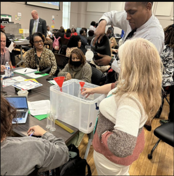 MotivatorMo's tweet photo. Middle School Real-Time Lesson from Science Prescription - 6th Grade: Elements of Weather with a focus on the Engage and Explore Phases of the 5Es 
#ScienceInAction #SettingtheStageforScienceInstruction
@PLSLearn @MSCSK12 @SuptCFOToni @DrAWhitelaw @CAOCARSONJ @AsstSuptScott https://t.co/DyPvbCANnb