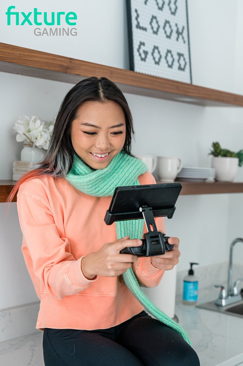 FixtureGaming's tweet photo. Cold days were made for #cozygaming ☕

Check out the #FixtureS2 on @Amazon and the #FixtureGaming website: 
https://t.co/SBPCQTuPaS

#thursdaythoughts #fixturegaming #gaming #switchgaming #nintendo #nintendoswitch https://t.co/qos9huLmp7