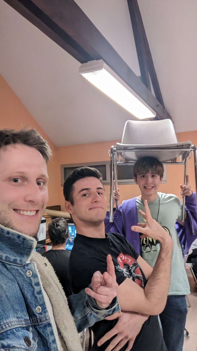 SmashdArc's tweet photo. Pour la weekly d'hier c'est la plante d'@IndiDemolition qui vient graver son nom sur le trône depuis le winner side !

On retrouve ensuite @Pibi45 à la deuxième place puis @Eden_ssbu qui clôture le podium.
On l'entend encore dire que la Loser Finale était truquée... https://t.co/cplJoA0rqG