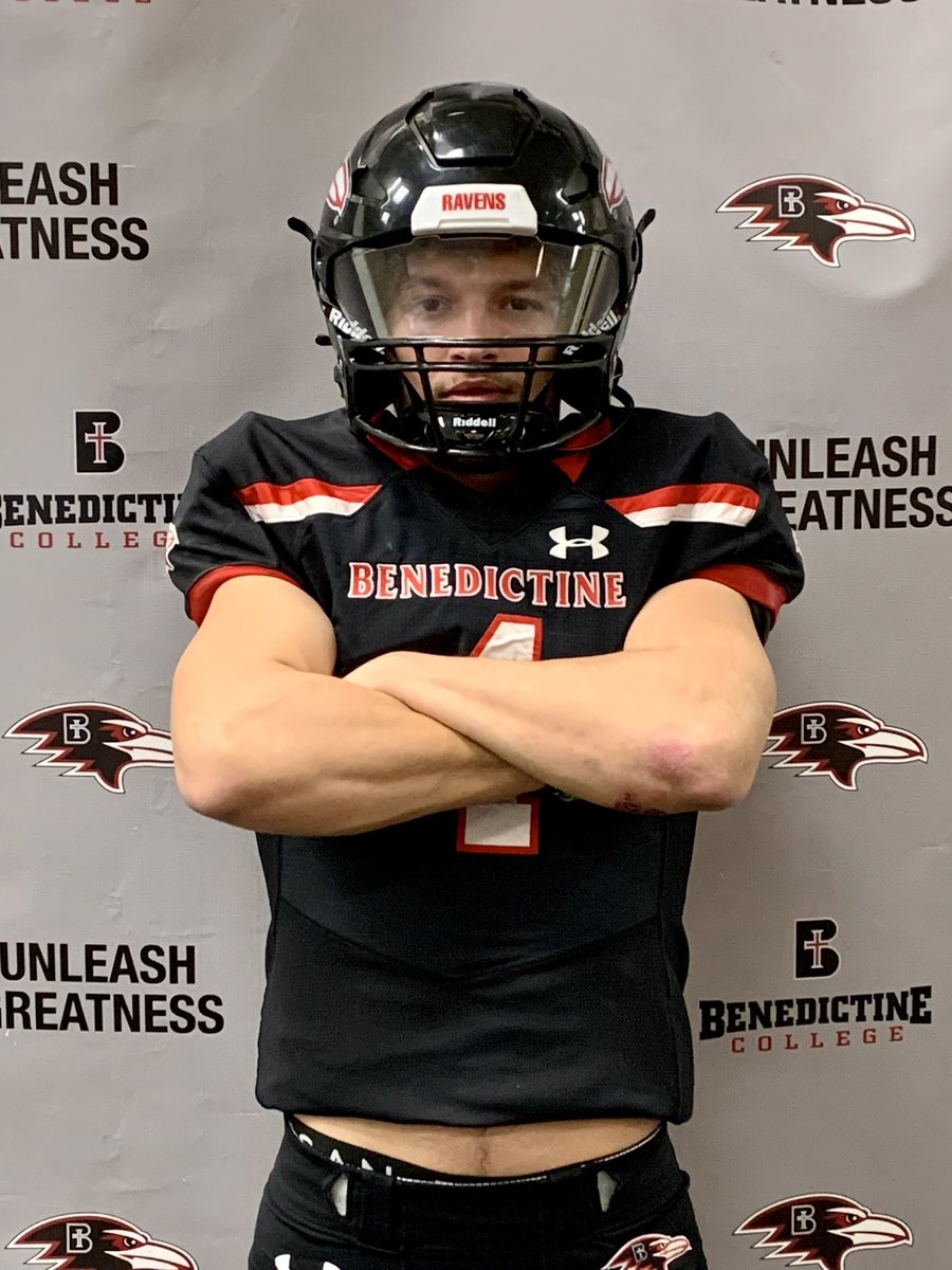 Ben6Gilliland's tweet photo. Had a great visit at Benedictine College! Thanks @JoelOsborn_BC and @RavenFootballBC https://t.co/zO8NhYfTRV