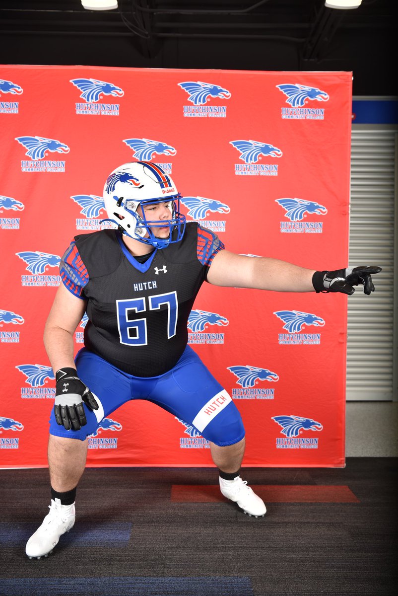 Logan Cox tweet media