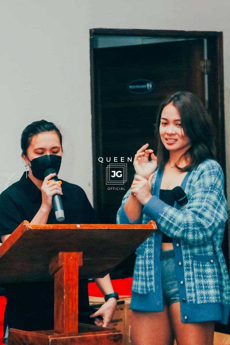itsSHIMofficial's tweet photo. thankyou so much Ms.J 😍😍
its a big Honor talaga👏
📸 queenjgofficial
#jgcommunityINTL
#ellafinityElites https://t.co/GbZojiP8yd