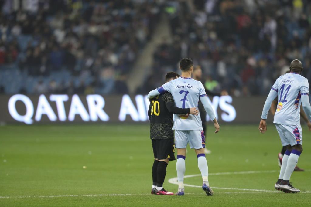 totalcristiano's tweet photo. Cristiano and Leo. 🤝 https://t.co/5kARUB8c0T
