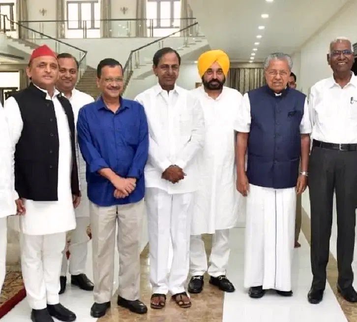 IamAjaySehrawat's tweet photo. क्रिएटिव केप्शन को फॉलो बैक। https://t.co/kJG7UWC7bo