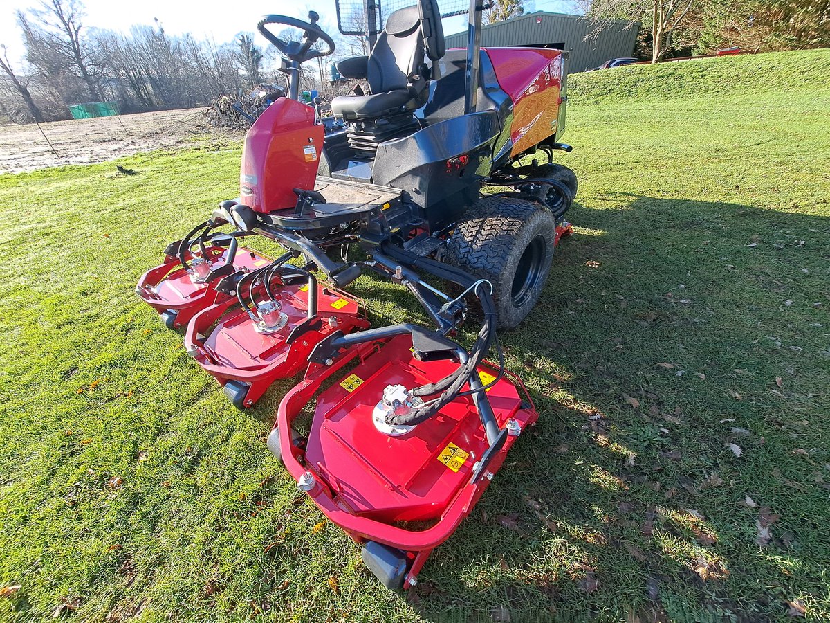 fancey76's tweet photo. What a start to 2023 to get a new shiny toy delivered. An amazing five year turnaround of hard work and investment from the club completes our @baronessuk fleet...for now!!
Such great service and continued support @AdamButler83 @ListerWilderGC https://t.co/IKi4K6fm80