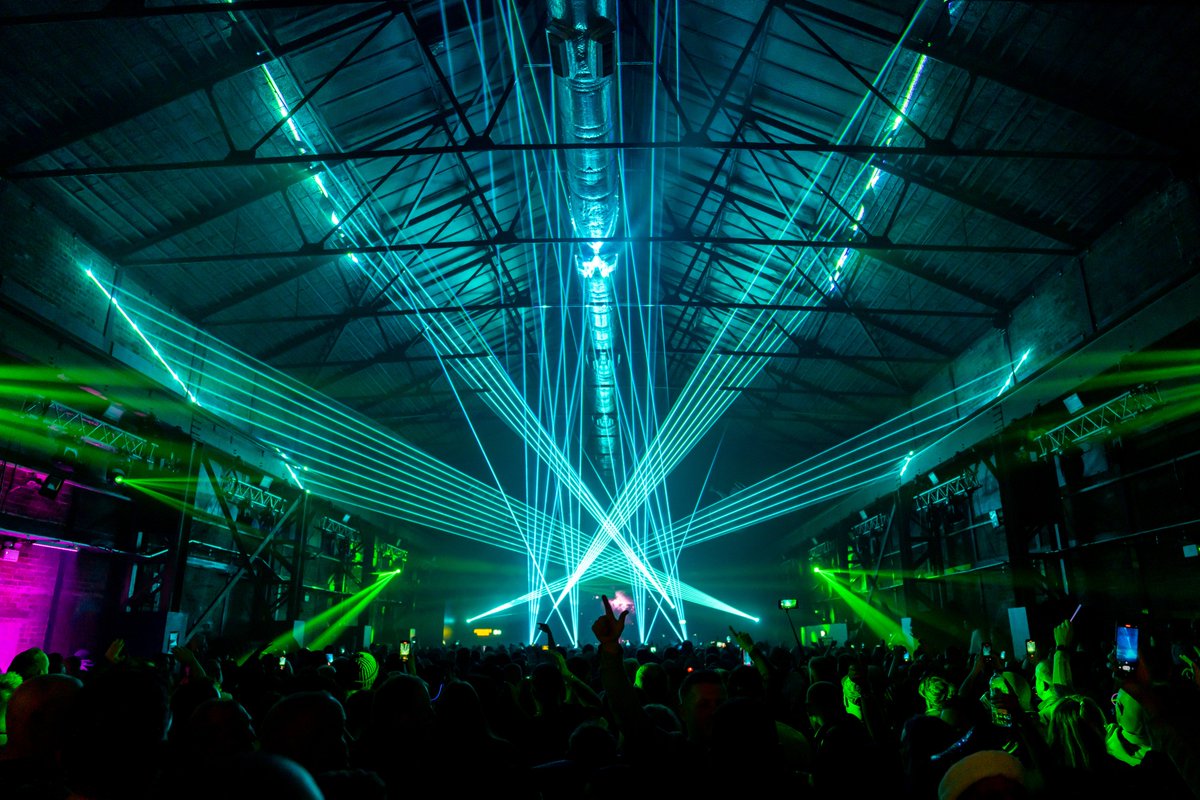 Definitely a case of reaching for the lasers.☝️