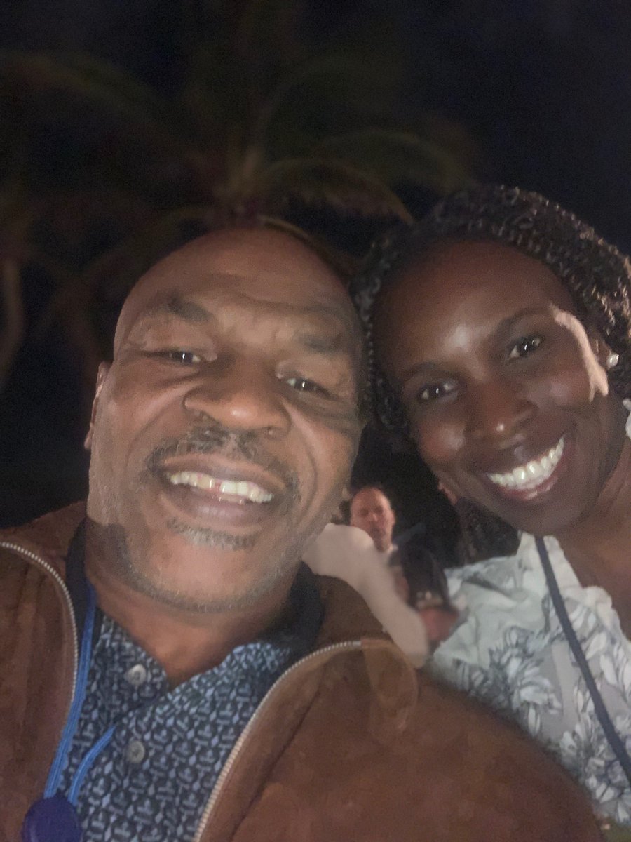 Who knew that a supply chain conference could lead to meeting - Mike Tyson!! - who was in attendance?! And, yes, he took the selfie :) #BGSASupplyChain #BGSASupplyChainConference #BGSASupplyChain2023 #TheBreakers