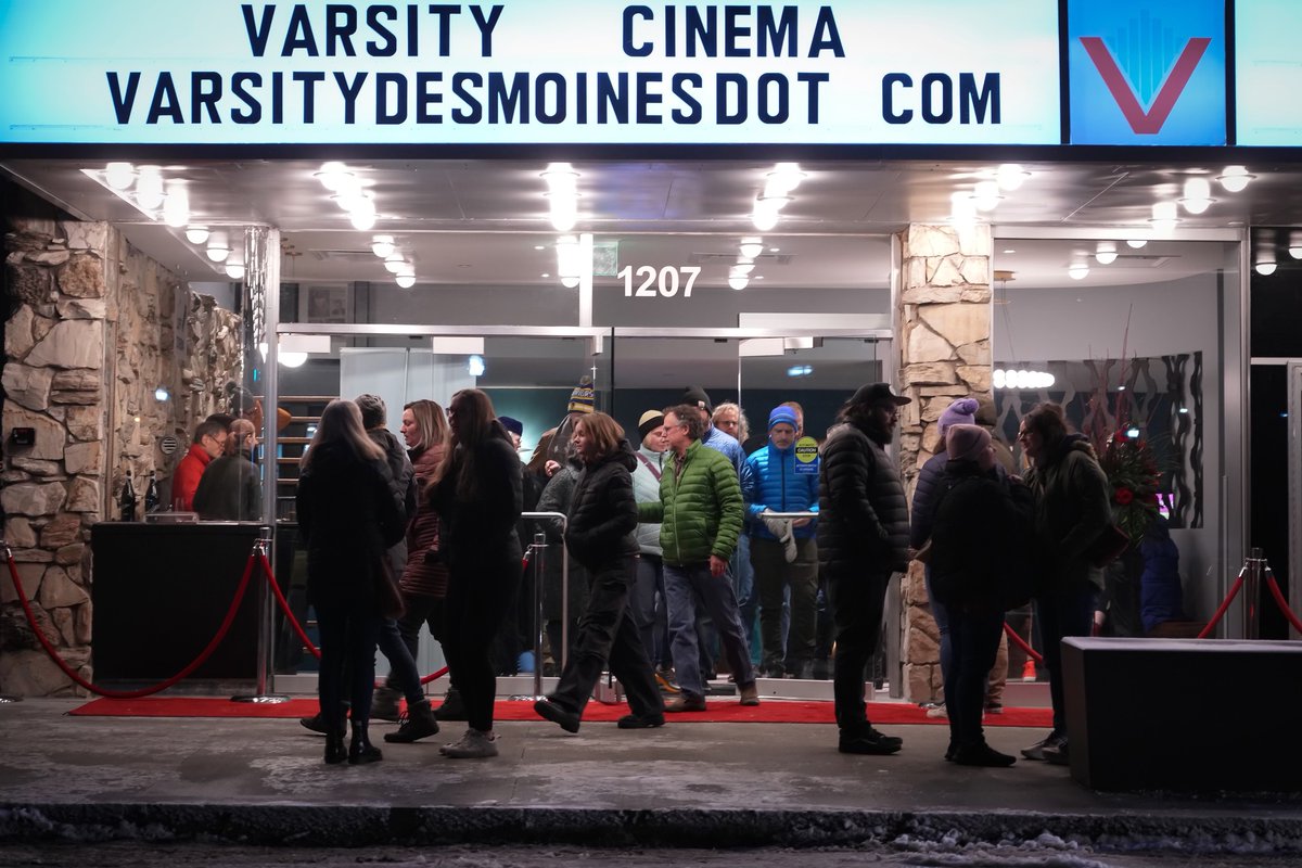 TheVarsityDSM's tweet photo. Discover a new world of film. #FilmIsArt #TheVarsity https://t.co/k208dn3I18
