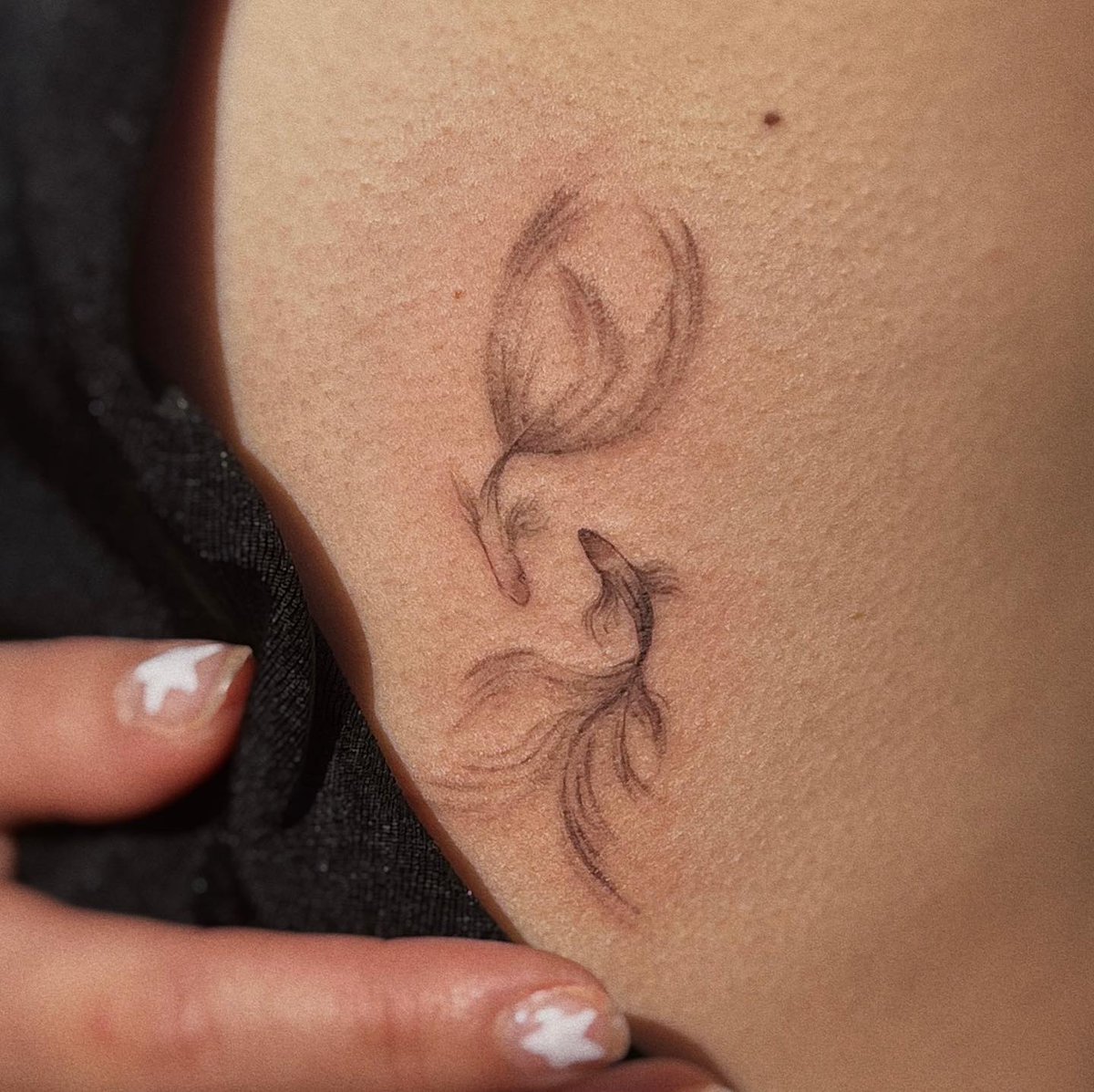 nowunitedsenior's tweet photo. Heyoon fez uma tatuagem! Gostaram? 🥰 at https://t.co/iq6cOJMNkT
