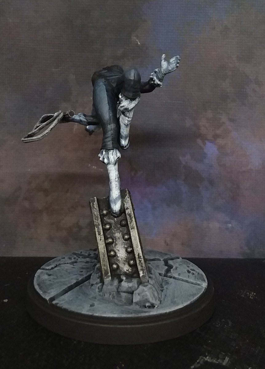 Black Cat from Atomic Games Marvel Crisis Protocol, painted for a client's collection. 
This was a difficult figure to photo due to the nature of the pose. 
 #marvelcrisisprotocolminiatures #commissionpainting #minipainting #miniatures #twitchaffiliate #twitchstreamer