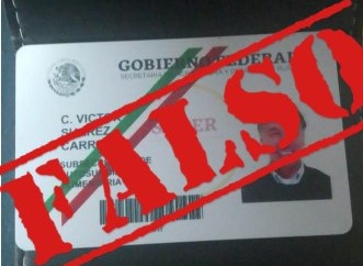 victor_suarez's tweet photo. En #Puebla circula esta FALSA credencial con mis datos como subsecretario de #AutosuficienciaAlimentaria de  @Agricultura_mex Agradeceré que ignoren y denuncien cualquier solicitud o gestión que se quiera realizar con tal documento. Evitemos la #Corrupcion https://t.co/27NGyUn7CF