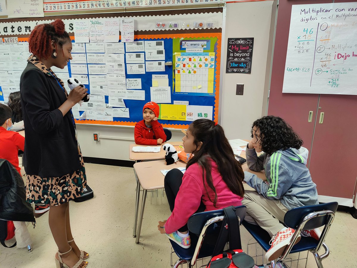 Golfcrest_HISD's tweet photo. 📣📣 @MartinRickeal modeling best practices for our math teachers at Golfcrest. Making learning fun and rigorous at the same time!! Thank you for setting our teachers and students for success👨‍🎓👨‍🎓 https://t.co/NsaVQHJIk9