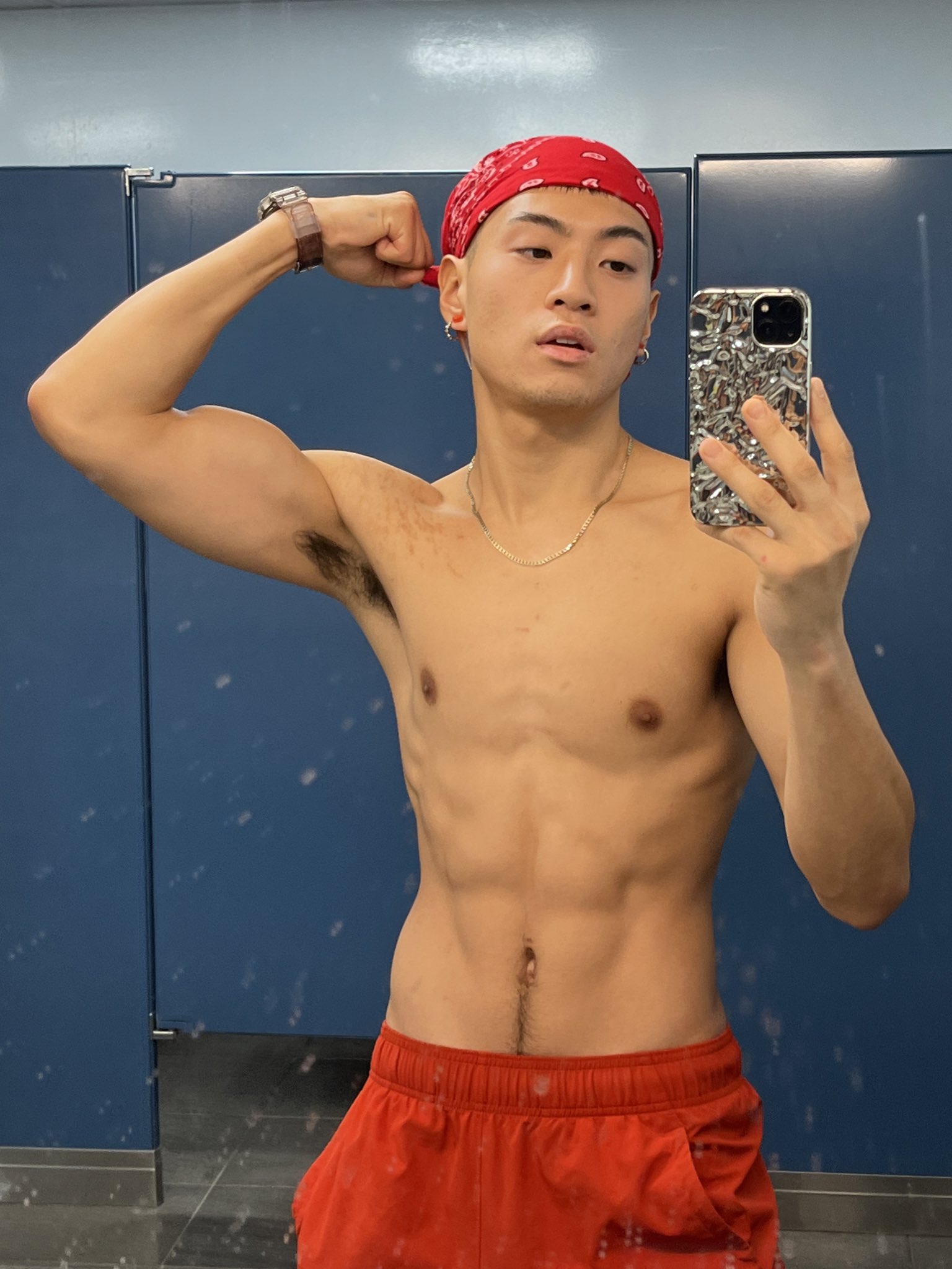 sammy sinsss ☻︎ on Twitter: "very grateful to surpass 300k a few days ago. ️ ️‍🔥 I entered the