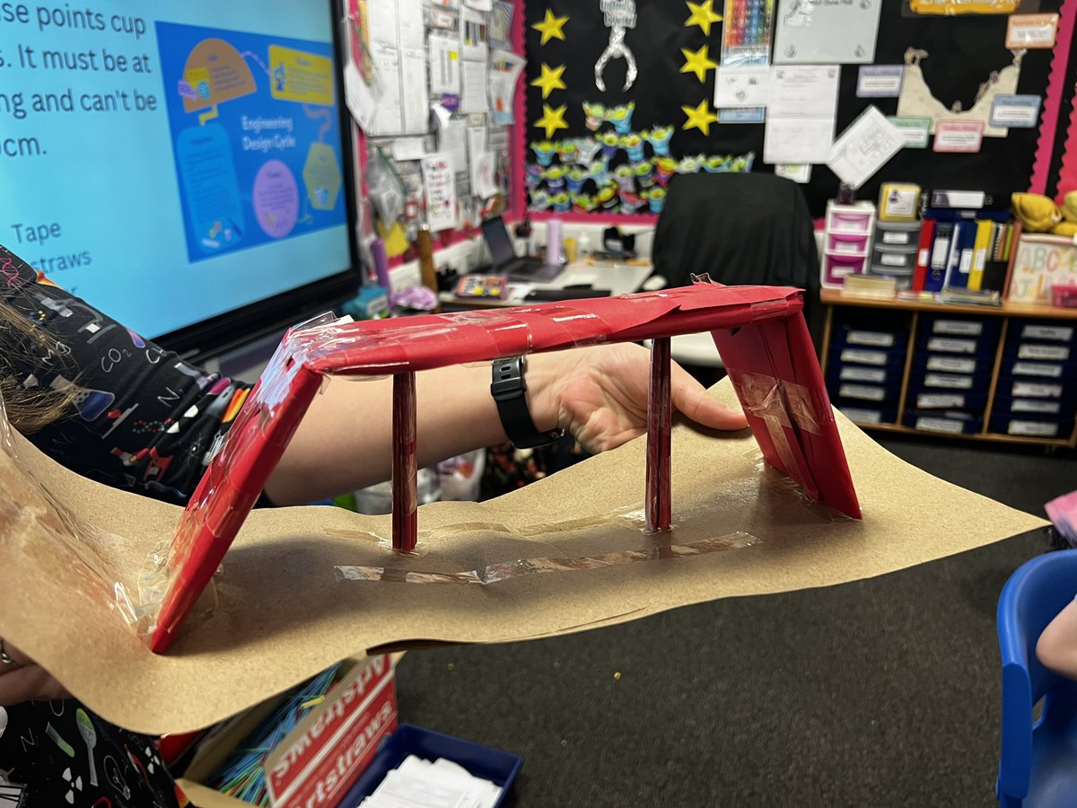 missgorman_'s tweet photo. Really enjoyed being in with Mrs Ralston and #P6B today during their #Engineering Challenge! Lots of adapting, creative problem solving and collaboration - skills we found out are part of the #EngineeringHabitsofMind 

Well done P6B 🌟 https://t.co/I03GFnetDP