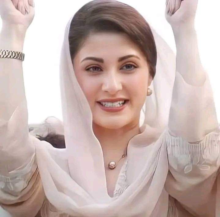 hkeem_sb's tweet photo. اسلامی جمہوریہ پاکستان کی اگلی وزیر آعظم محتر مہ مریم نواز شریف۔۔۔ انشااللہ❤❤
@hinaparvezbutt 
#AskHinaButt https://t.co/MLb87huEoH