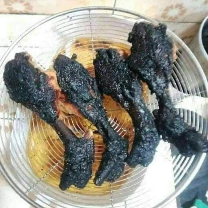 AdvoBarryRoux's tweet photo. Can someone balance me here real quickly https://t.co/GzdBJWamfm