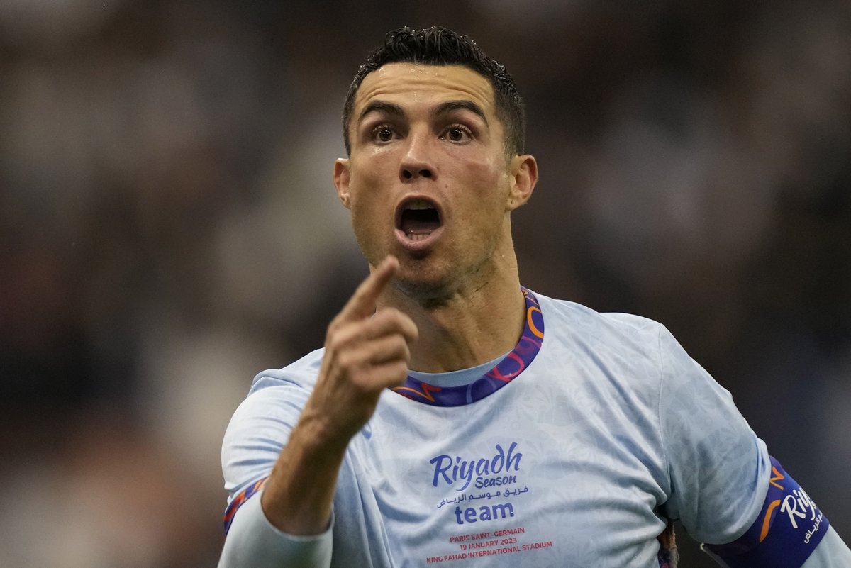 sportbible's tweet photo. CRISTIANO RONALDO WITH HIS SECOND GOAL TO EQUALISE! 🤯🔥 https://t.co/MKr8995pTn
