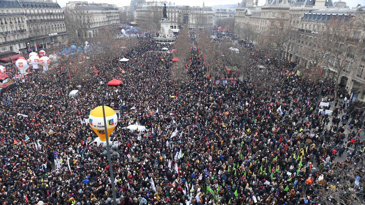 Les deux défilés de la #greve19janvier comme si vous y étiez...
#Video #hyperlapse 
#GreveGenerale19Janvier #Manif19Janvier #GreveGenerale19Janvier #BonneAmbiance