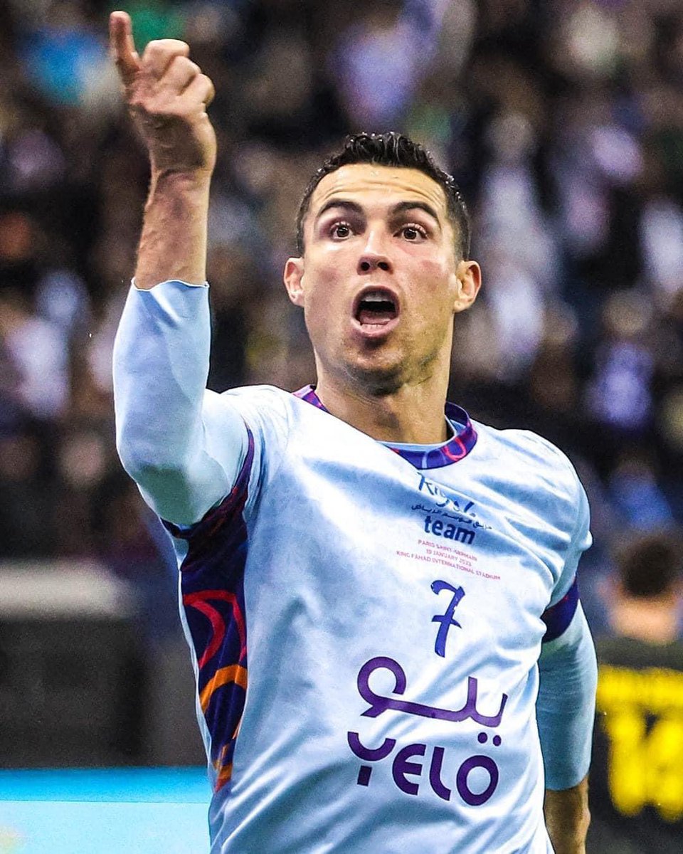 Ranatarek119's tweet photo. Ronaldo🤍🤍🤍🤍🤍لا ينتهي🔥🔥 https://t.co/ppNryX7j3M