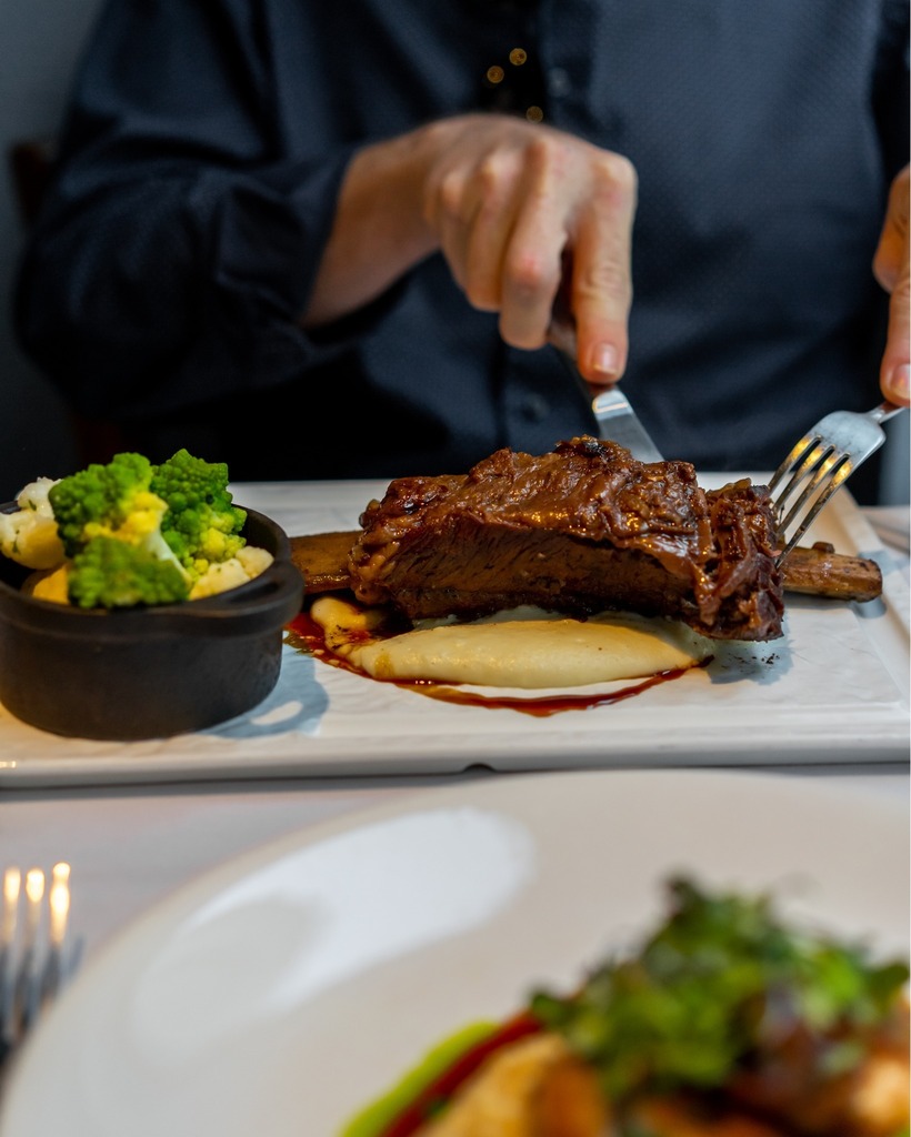 Market2table's tweet photo. Join us for dinner, Tuesday through Saturday, 5-9pm. Call for reservations: 407.395.9871. https://t.co/B3gVZdGvNZ