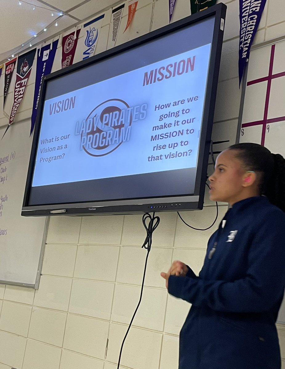 Lady_PirateBB's tweet photo. Jr. Captain Maddy Avery giving a presentation she put together from what she learned at @PGCbasketball this summer. Maddy took initiative to compile her notes &amp; create a presentation on leadership and team vision to share with our team. Leaders enhance their environment... https://t.co/BINBbxe5dM