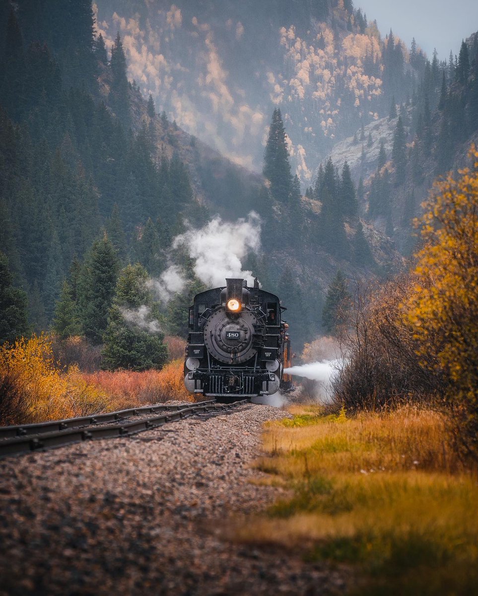 CodyConk's tweet photo. Colors of Colorado 📸 https://t.co/gsosAHNg5F