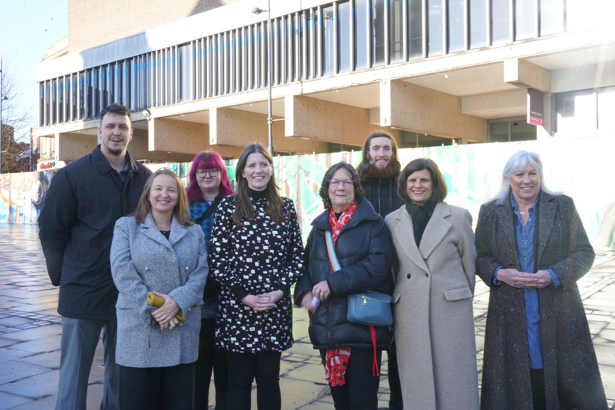 Delighted to have welcomed @michelledonelan, Secretary of State for @DCMS, to #Derby today following the news that the city has secured Government Levelling Up funding to further support its ongoing regeneration and development. @SarahBrigham @DerbyCC @DerbyTheatre