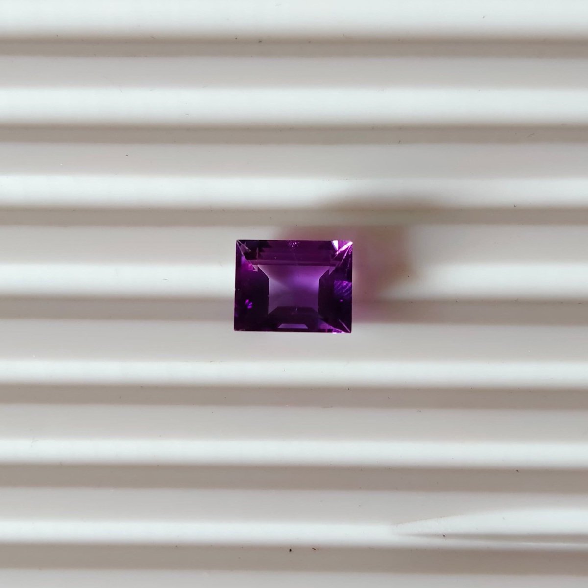 krishna_gems's tweet image. Excited to share the latest addition to my #etsyshop: Natural Amethyst baguette cut AAA Quality one piece 10x8mm  #amethystcut  #facetedbaguette  #amethystloose  #amethystfancycut  #baguettebanquette  #amethystbaguette #AusOpen #BBTitians #Messi𓃵 etsy.me/3XFMToN