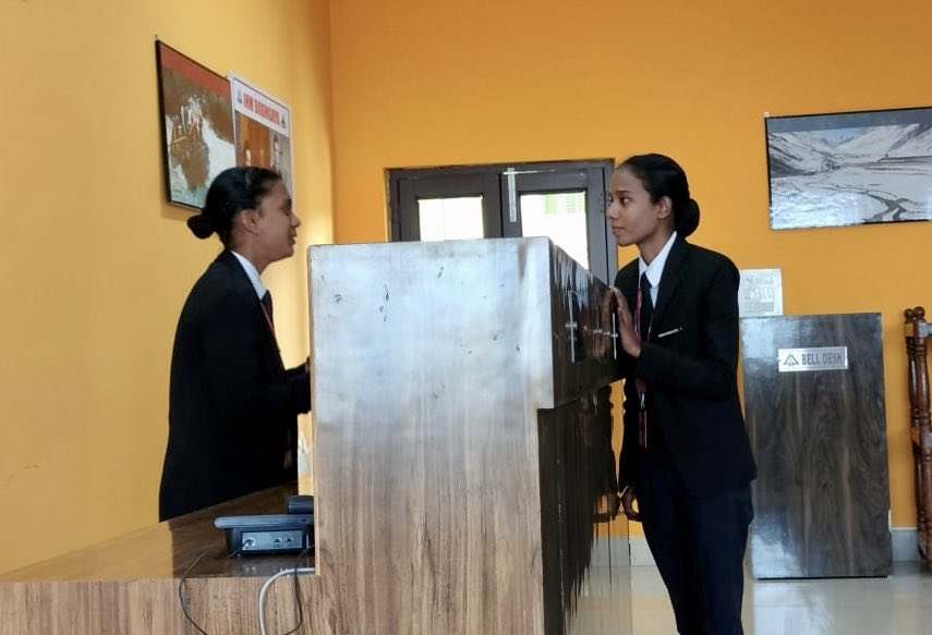 ihmbodhgaya's tweet photo. #FrontOfficePractical #FrontOffice❤️ #Reception #FrontDesk #IHMBodhgaya #IHM #HotelManagement #Courses #Degree #Diploma #Gayadiaries #Bodhgayadairies #Bodhgaya #Gaya #Tourism #ManagementCollege https://t.co/Q54lSd2m2N