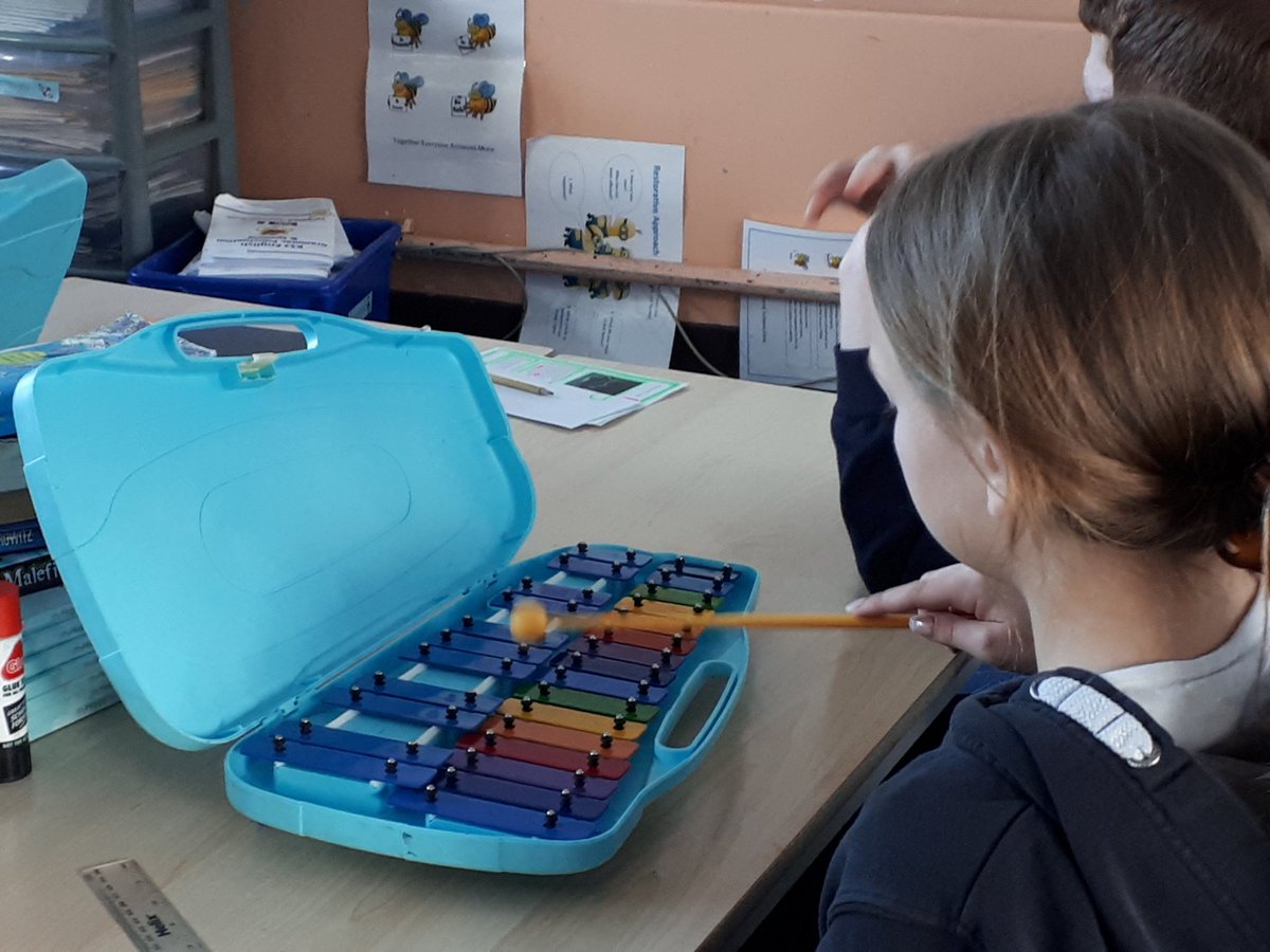 NRJuniors's tweet photo. Year 6 have been enjoying their music and computing lessons this afternoon. They have learnt to play an accompaniment on the glockenspiels. The children have used their computing knowledge to import data into excel grids. #NRJmusic #NRJcomputing #knowledge #curriculum https://t.co/cQZvA0nYkF