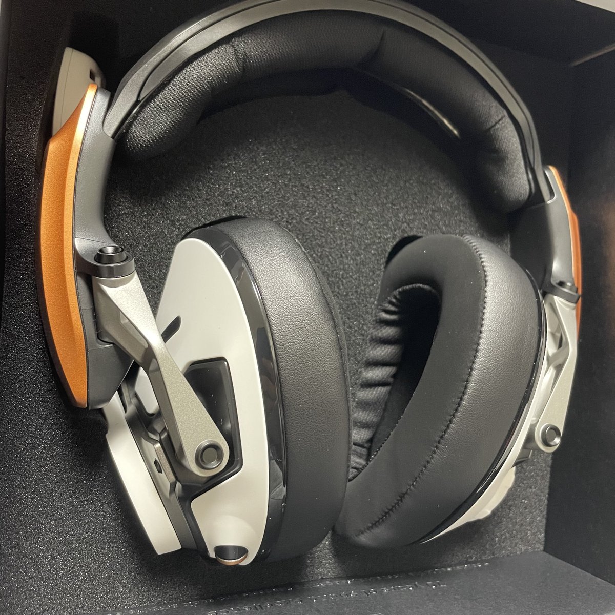 craft_kani's tweet photo. my new gearかわいい🥺❤️
#SENNHEISER
#GSP601 https://t.co/QiXaHPtWpa