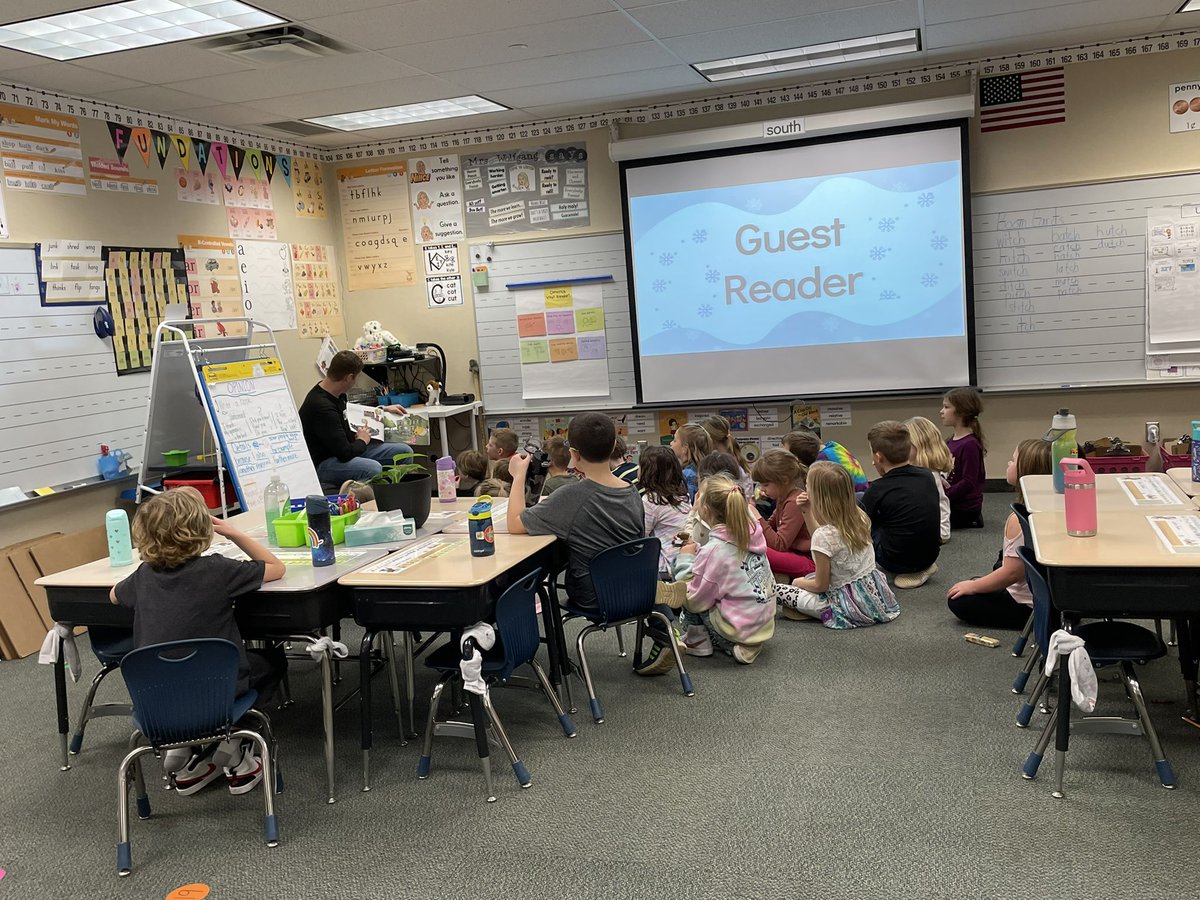 Guest Readers are the best readers! ❤️ <a href="/WoodbrookCCS/">Woodbrook Elementary</a> <a href="/myccs/">myccs</a>