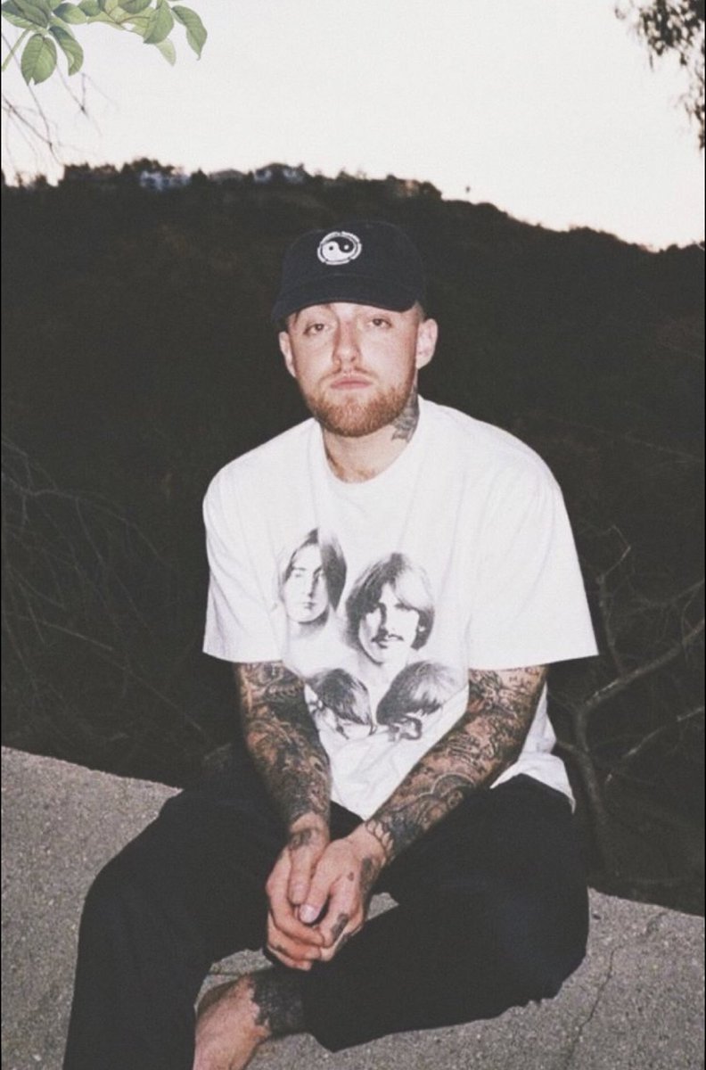 torinava725's tweet photo. #HBDMac 🎈🤍 https://t.co/JB17RHbuBs