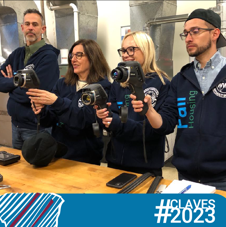 fovisee's tweet photo. 👉 CLAVES 2023 en los Estados Unidos! 

@ViviendaEc  @chp_energy 

#CitiFoundation #deficithabitacional #ViviendaPopularSustentable #fovisee #Weatherization #viviendajusta #viviendaconderechos #viviendasustentable #mejoramientohabitacional #sustentabilidad #claves2023 https://t.co/MwI2ajiUUY