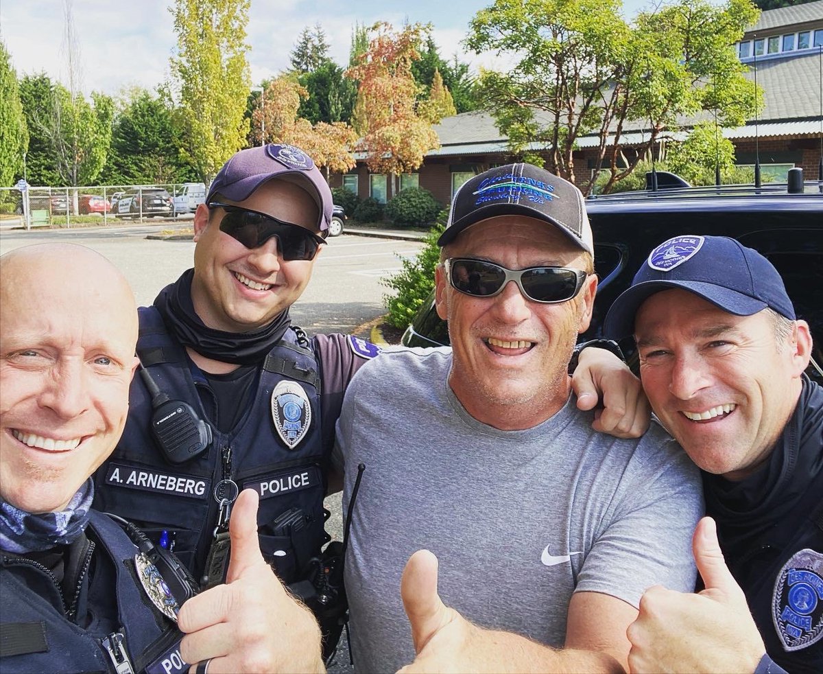 DMPGuild's tweet photo. WE ARE HIRING
DMPD offers great opportunities! Excellent benefits, and competitive salary and hiring incentives! 

Check out how to JOIN OUR TEAM!
 
Text us or call us at: 206-396-0766
Our application is online at:
dmpdrecruiting@desmoineswa.gov https://t.co/2k67ndRdHZ