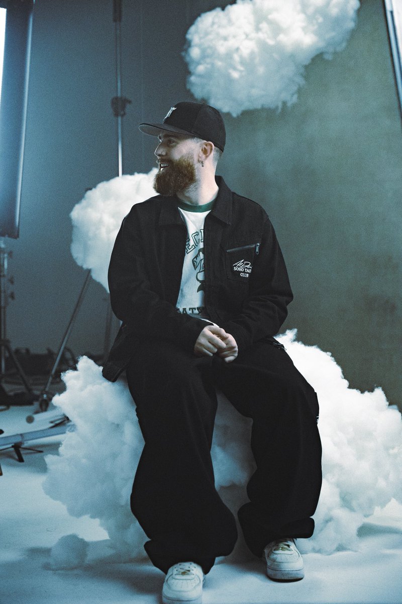 sam tompkins 🥪🎈 tweet media