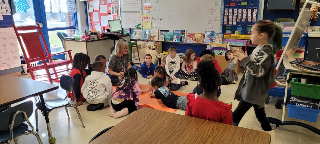 Teacherladykell's tweet photo. I love it when Miss Loarch comes to visit! Today, everyone is learning about kind words. #buzzworthy @howellprincipal https://t.co/UMFNE2sjDm