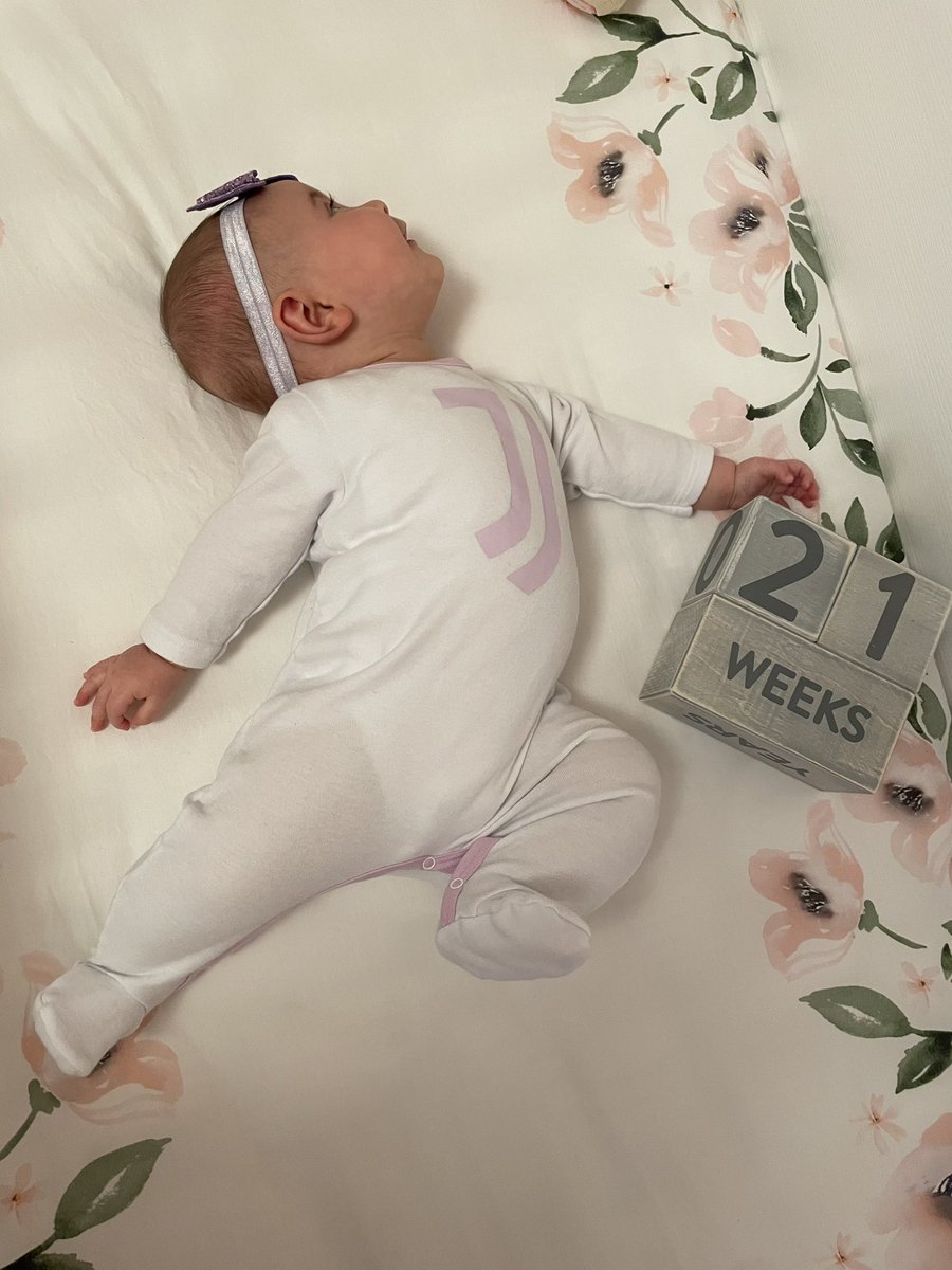 sweetweetr6's tweet photo. Future @JuventusFCWomen player ⚽️⭐️🦓🖤🤍 https://t.co/526ikG95ao