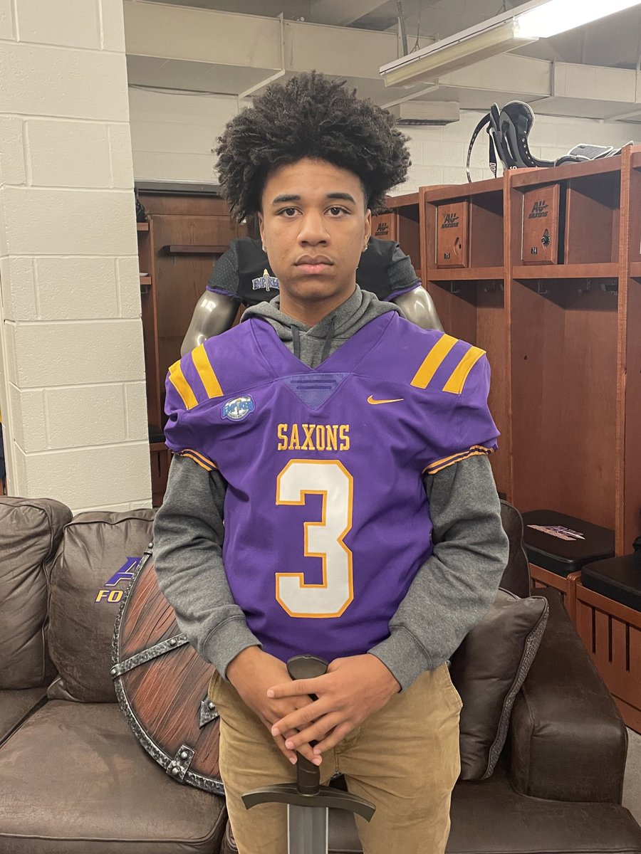 noahhill32's tweet photo. i had a great visit today at Alfred university, Thanks for having me💪🏾⚔️@AUSaxonFootball @Coach_Rankl @CoachIcy16 @CoachVic5 @UprepFball https://t.co/VsQvj3QL15