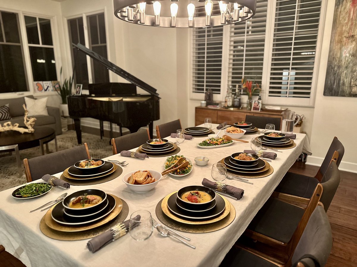 chefcourt1's tweet photo. Dinner last night was amazing! That lobster bisque with butter poached lobster and fried lobster tail was perfection! #travelingchef #chefcourtneybrown #chefcourt1 #foodie #foodisalovelanguage https://t.co/Mz7IR117uJ