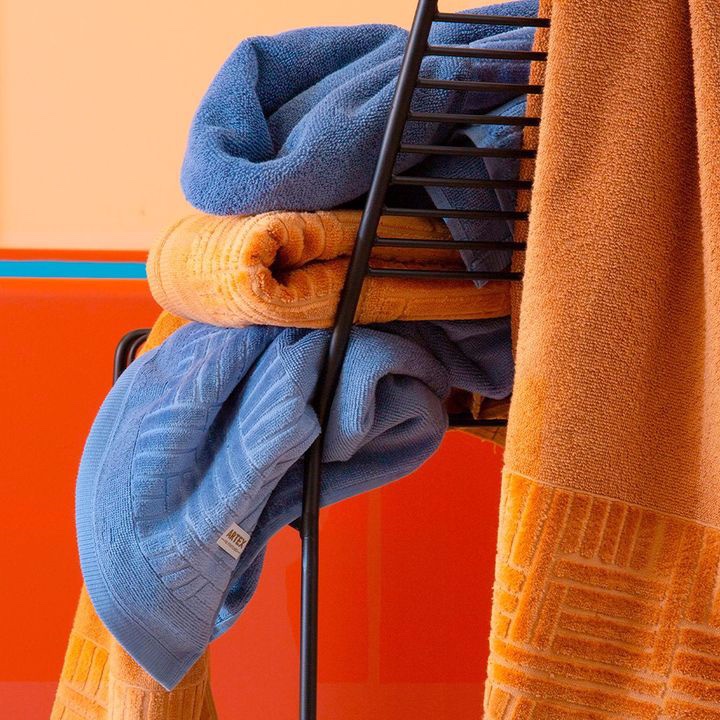 adoroartex's tweet photo. As Toalhas Atis estão bombando em banhos por aí 👀 Não é à toa! São mega macias e as cores são maravilhosas.
https://t.co/hy6SYxzetB
#ARTEX #toalha #toalhas #banho https://t.co/K7fISplaCP