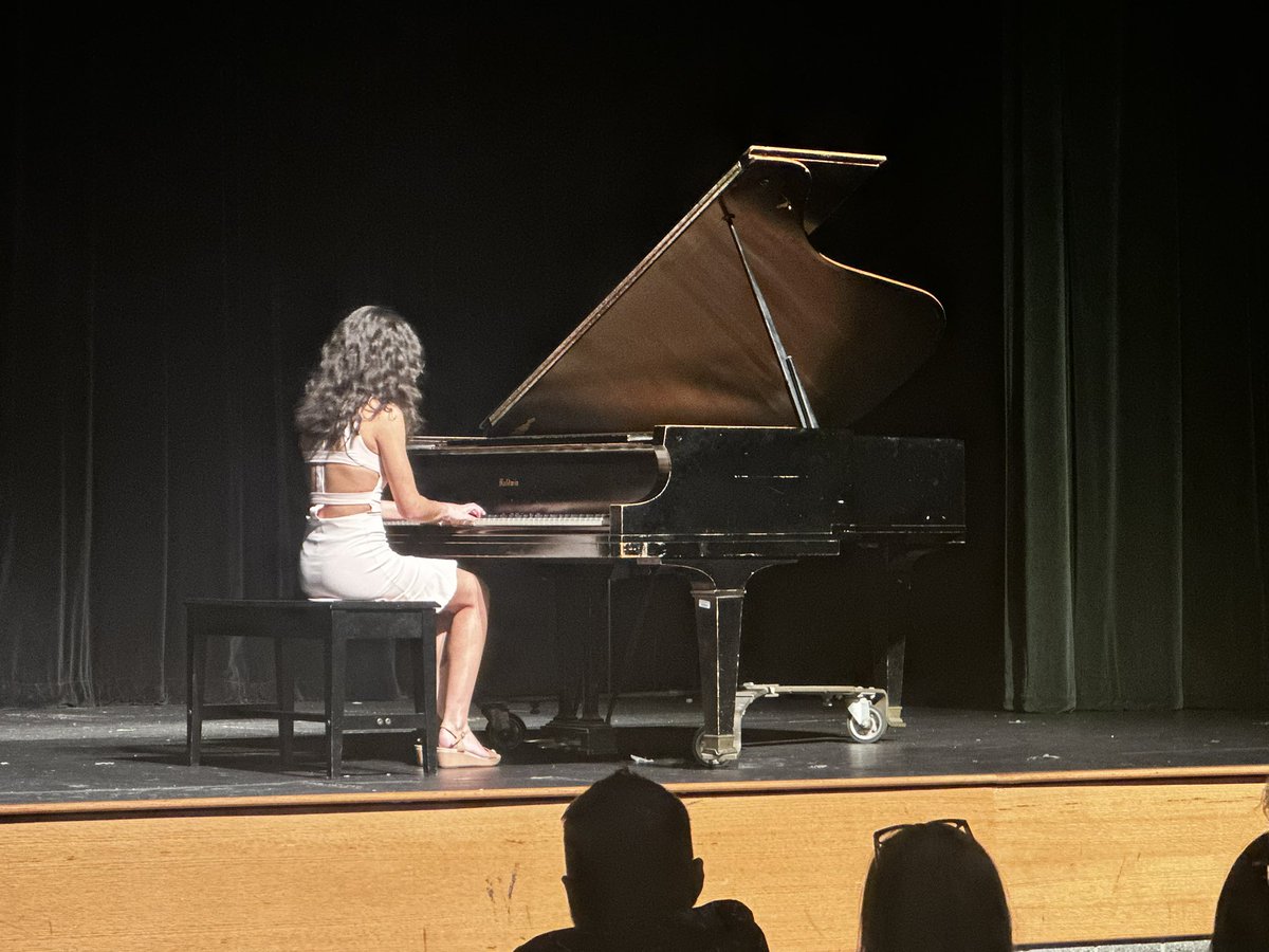 Jeremy Martin tweet media