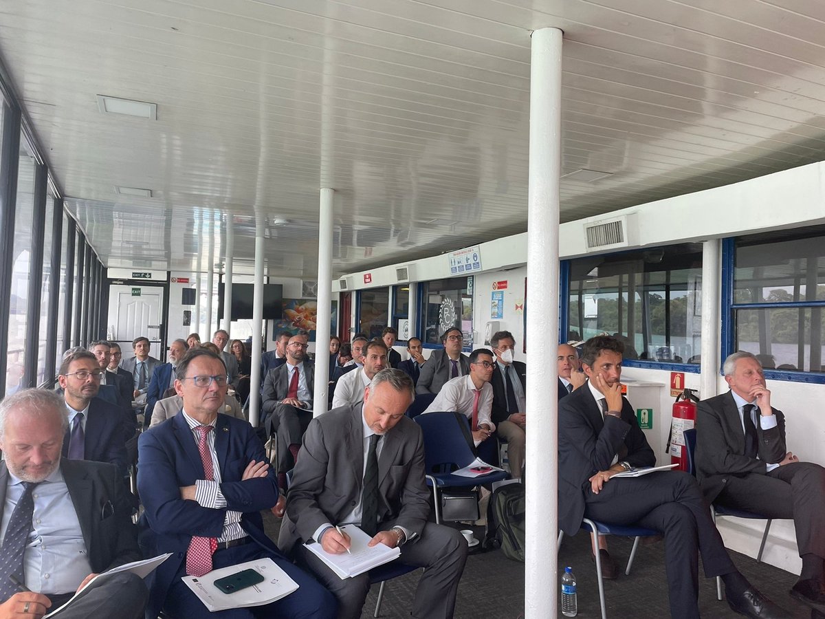 Italy in Panama tweet media