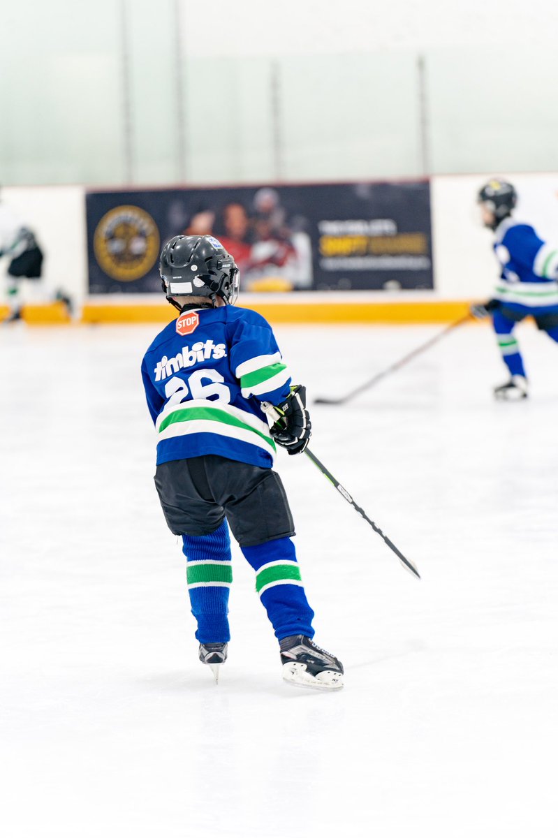 NorthVanMHA's tweet photo. Life is better when we STICK together 🏒😅 

#hockey #ice #vancouverhockey #hockeyskills #hockeytraining #hockeylife #welovehockey #skillsforlife #playerdevelopment #northvanMHA #icehockey #hockeyplayers #hockeygram #vancouver #northvan #northvanhockey #vancouvergames #practice https://t.co/YamDkhZJN3