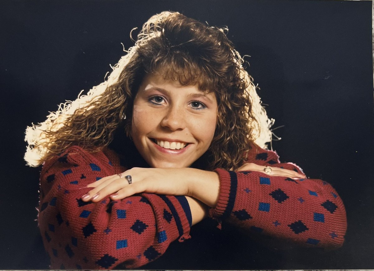 panthergirlrx's tweet photo. Baby Jenni. #c1990. Tomorrow I turn 51 and most days I still feel like this 18 yo girl #BirthdayEve #AgeIsJustANumber #Aquarian #SoberBirthday #ODAAT #51 https://t.co/PXiZ3hriWV