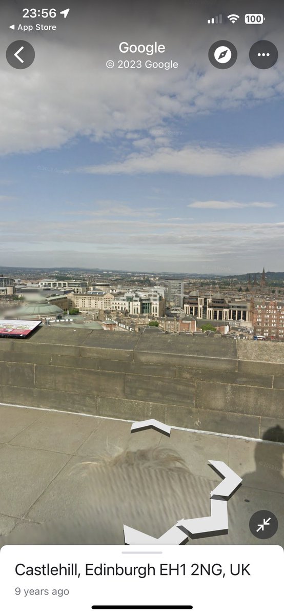 lived in Edinburgh long enough to recognize the top of Usher Hall, Lothian Road, St Mary’s Cathedral and that general Scottish look. This is taken from the castle. maps.app.goo.gl/v41DhFLWgyY7q5…
