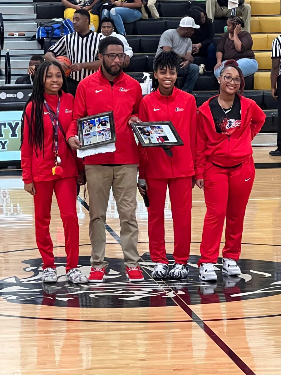 AG02Ace's tweet image. What a season we had these 3 young ladies were my 1st EVER 6th graders allowed to play middle school basketball. We finished their last season at Lewis 11-1..with a convincing victory on their 8th grade night!! I&apos;m so Proud of their growth!! @LFMSPatriots