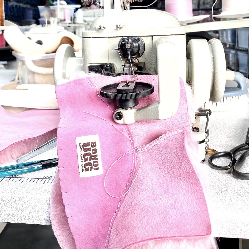 BondiUgg's tweet photo. Production line is up and away for 2023 - kicking off the year with the much loved classic ankle boot in PINK 100% Australian Made
#bondiugg #bondi #australianmade #ugg #uggslides #woolslides #sheepskinslides #supportlocalbusiness #freeshippingaustralia #bondiuggthebrand https://t.co/GvfHtZLpzH