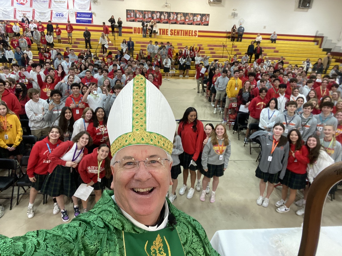 Today Bishop Dolan stopped by @SetonCatholicAZ as he continues his #PhxListeningTour.